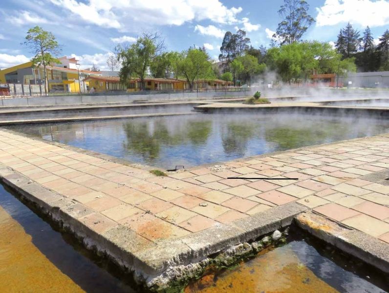 Archivo:ZR 02 - 03 - baños del inca cajamarca.jpg